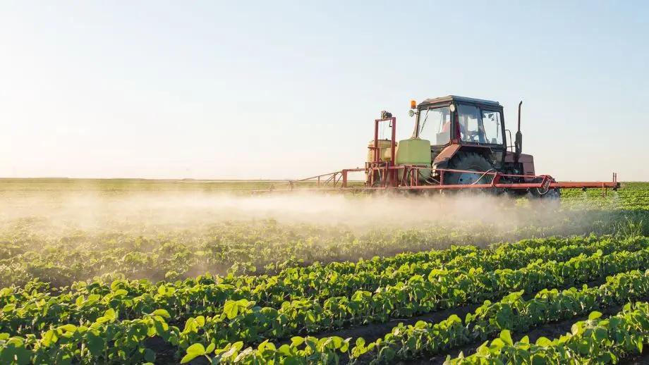 Farming tractor